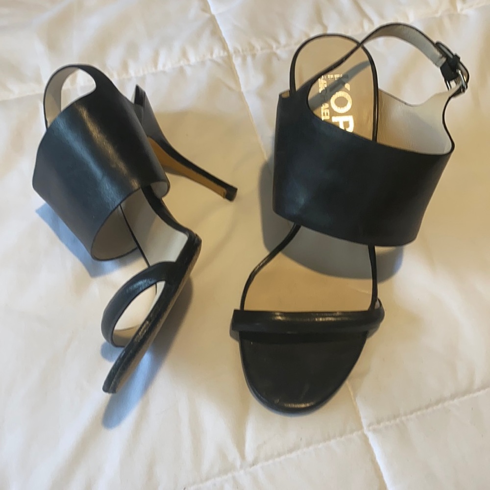 Black heels size 9 barely used